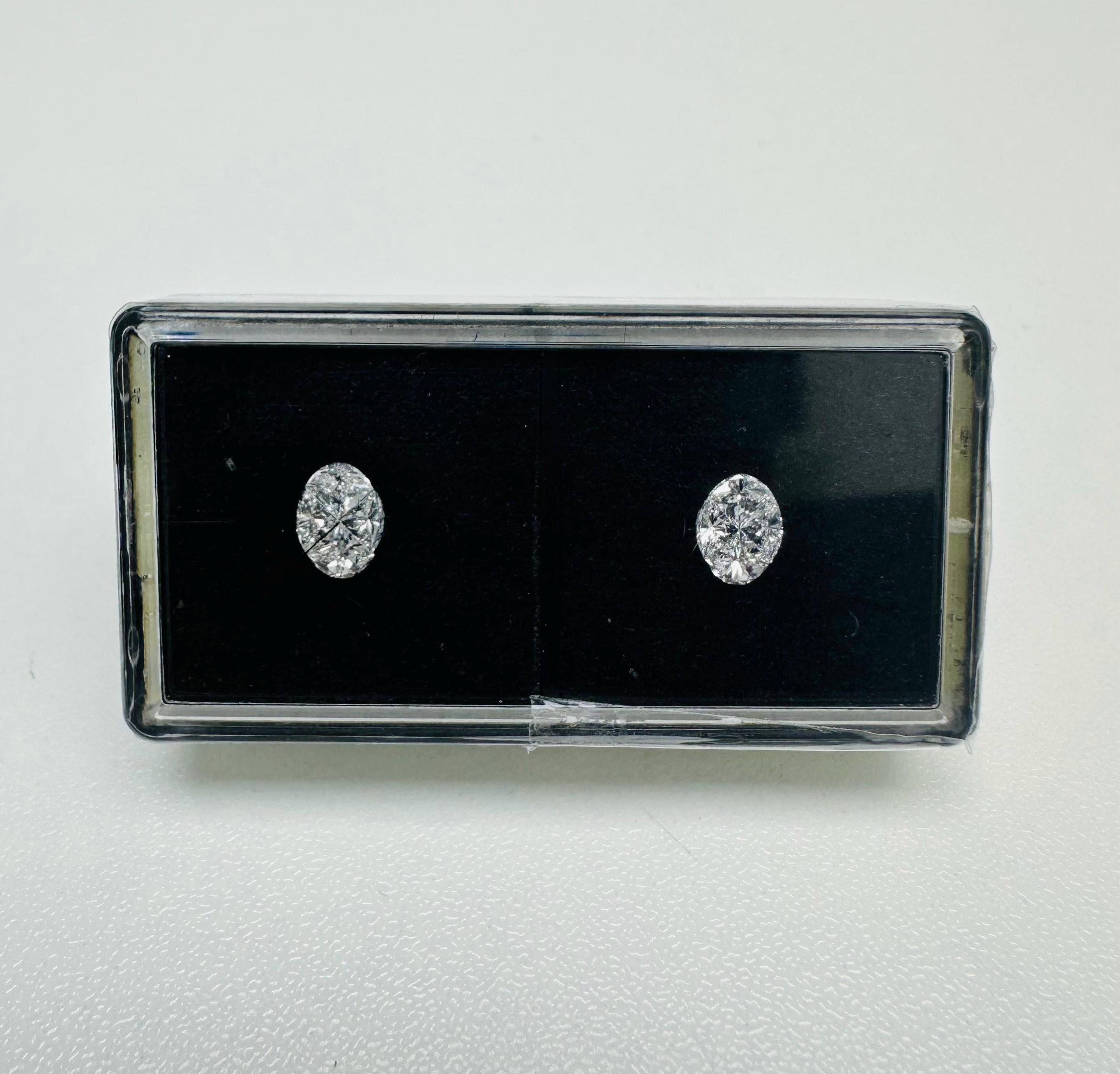 1.05 Carat Natural F VS2 Oval Diamond SE-4104A